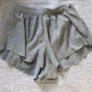 Brandy Melville one size shorts light gray